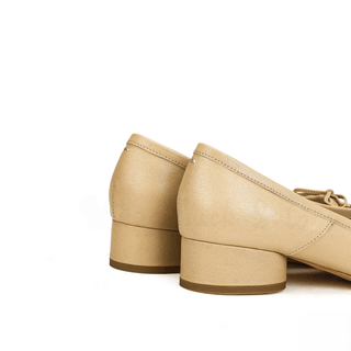 Beige Tabi Split Toe Leather Flats - Sofia Romano