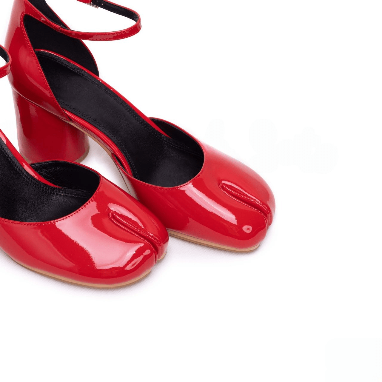 Red Tabi Pumps Split - Toe Heels - Sofia Romano