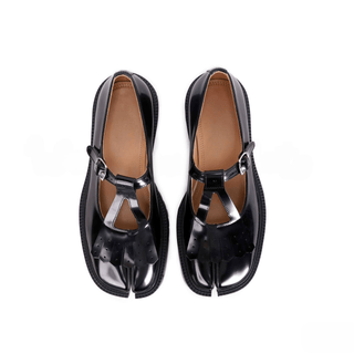 Split - Toe Leather Loafers with Chunky Cleated Sole for All - Day Comfort - Sofia Romano