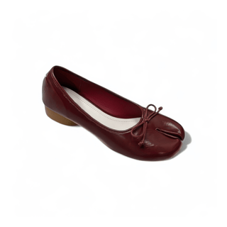 Split Toe Leather Tabi Flats - Sofia Romano