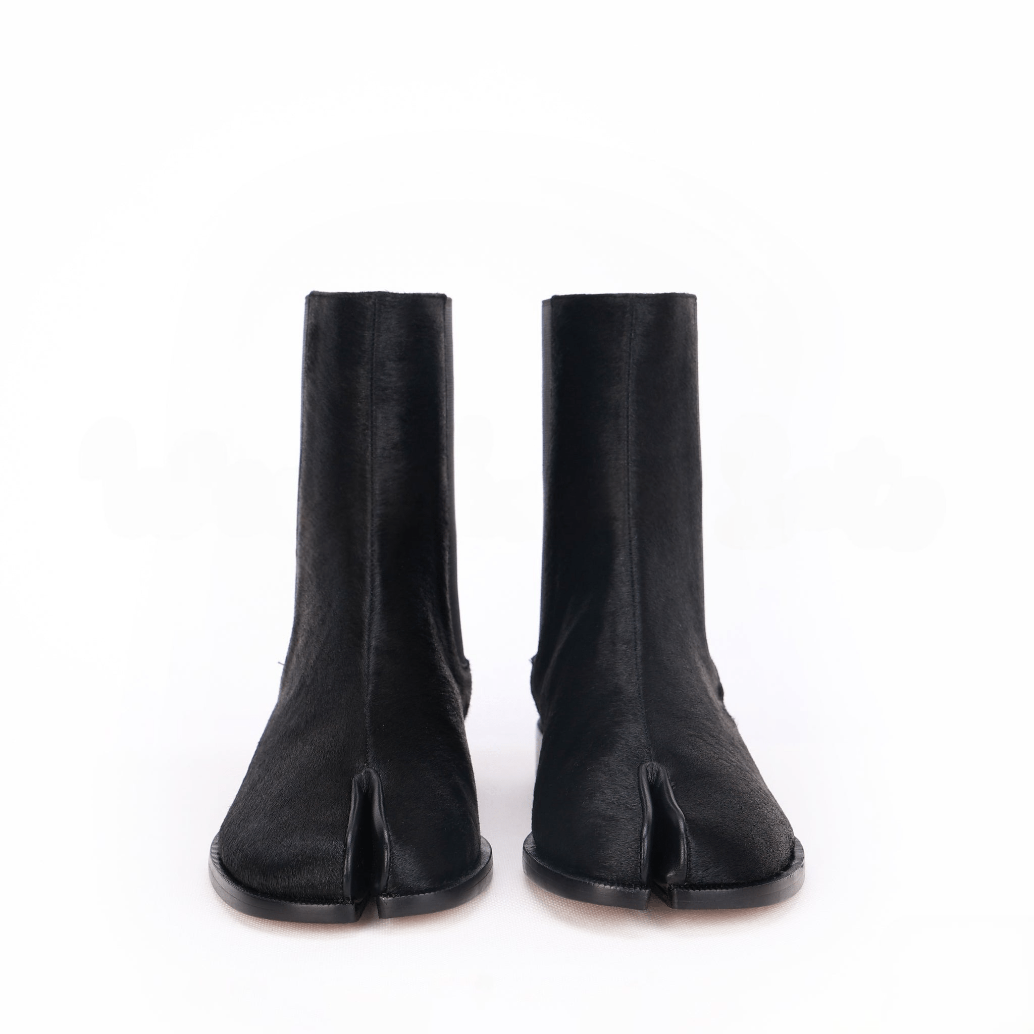 Tabi Split - Toe Leather Horse Hair Boots - Sofia Romano