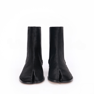 Tabi Split - Toe Leather Horse Hair Boots - Sofia Romano