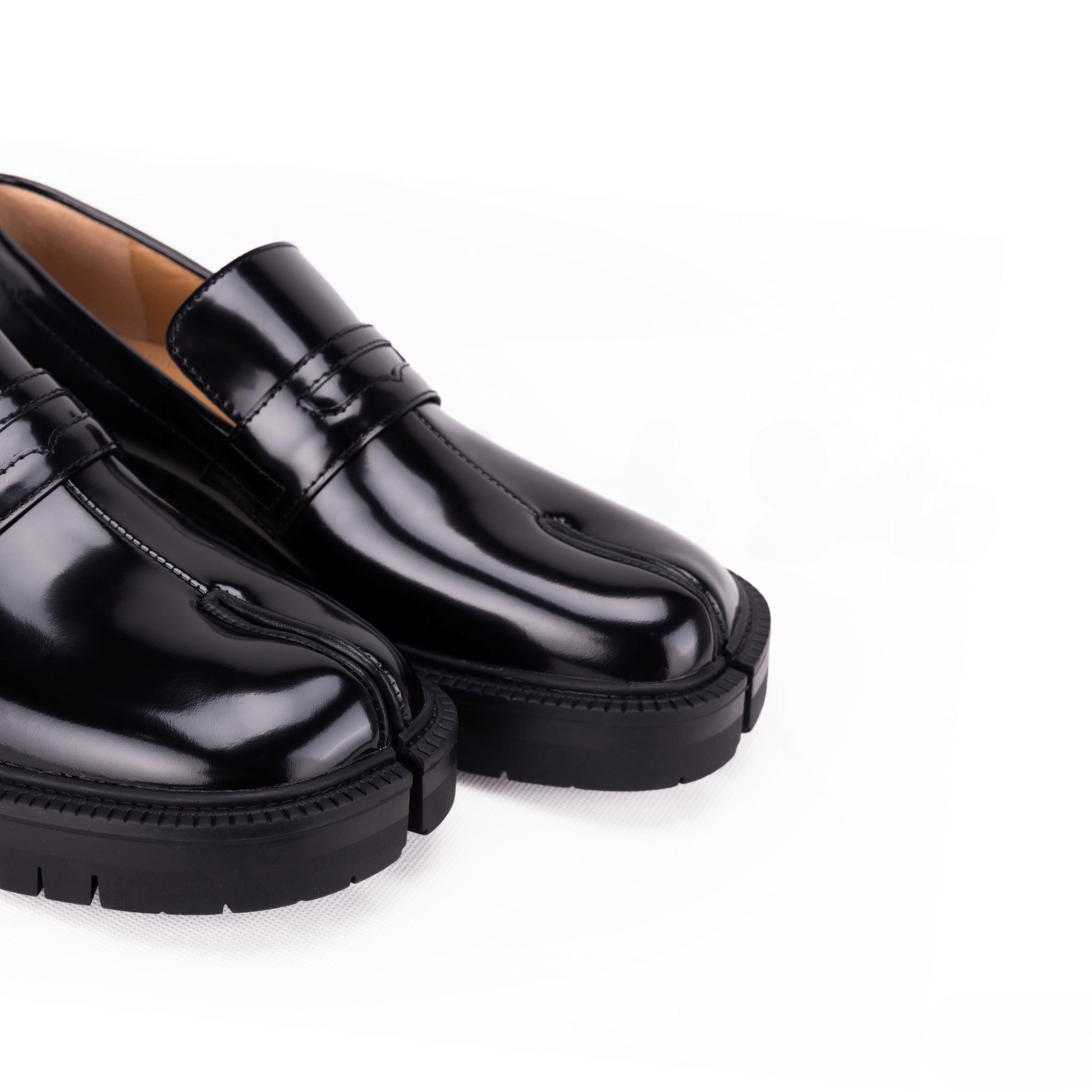 Tabi Split - Toe Leather Loafers - Sofia Romano